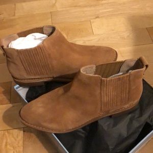 Seychelles Pool Suede Bootie. New in box. Size 10